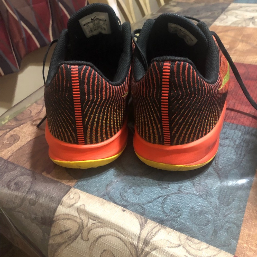 Kobe size 11 Mamba Mentality’s - Picture 3 of 3